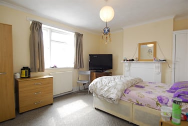 3 bed house, West Hill Road, Mutley, Plymouth, PL47LF - Image 4